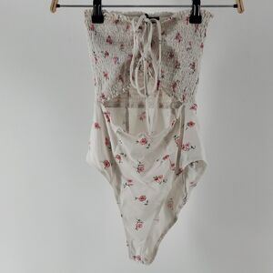 Forever 21 Floral HalterbExposed Stomach Pull On Bodysuit Small